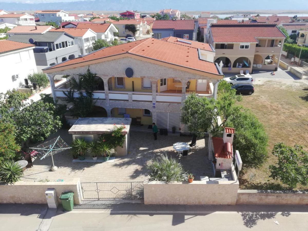 Apartements Delfin Vir Esterno foto