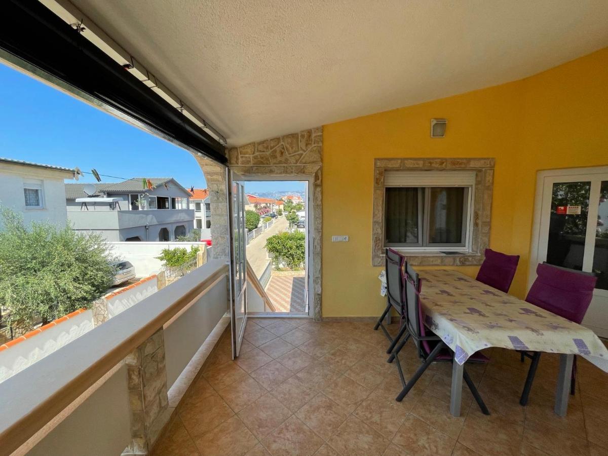 Apartements Delfin Vir Esterno foto