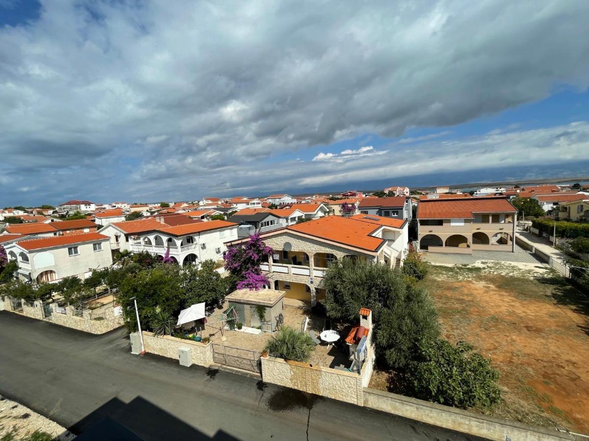 Apartements Delfin Vir Esterno foto