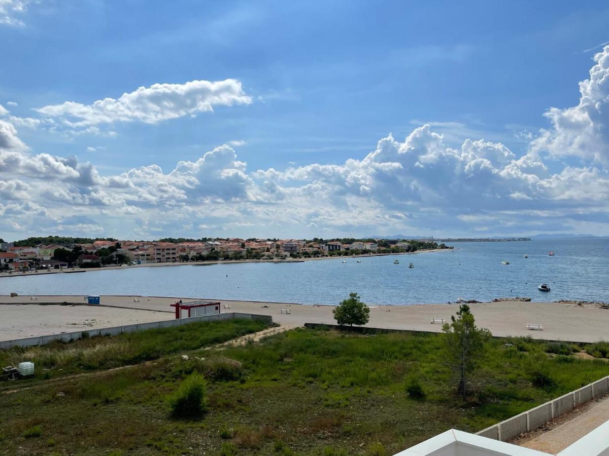 Apartements Delfin Vir Esterno foto